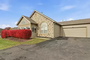 2195 William T Cir, Lancaster, OH 43130 - Photo 1