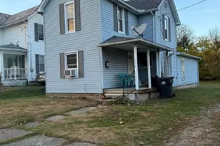 102 W Shields St, Newark, OH 43055 - Photo 1