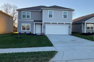 1009 Sherwood Loop, Bellefontaine, OH 43311 - Photo 1