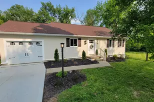 219 Beechwood St, Frankfort, OH 45628 - Photo 1