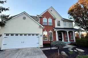 4044 Robin Hill Ct, Powell, OH 43065 - Photo 1