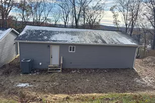 835 Mc Kinley St, Logan, OH 43138 - Photo 1