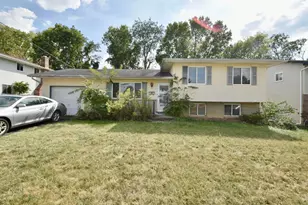 5789 Riverton Rd, Columbus, OH 43232 - Photo 1