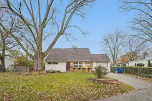 1563 Genoa Pl, Columbus, OH 43227 - Photo 1