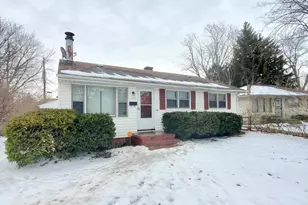 3353 Towers Ct S, Columbus, OH 43227 - Photo 1