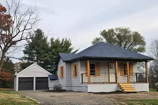 317 E Highland Dr, Zanesville, OH 43701 - Photo 1