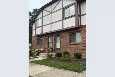 3070 Highcliff Court, Columbus, OH 43231 - Photo 1