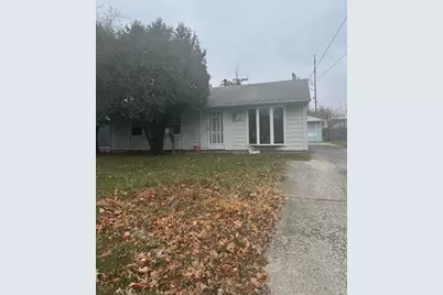 570 W Lawn Drive, Marion, OH 43302 - Photo 1