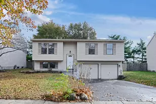 3843 Peak Ridge Dr, Columbus, OH 43230 - Photo 1