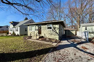 2269 Emerald Dr, Akron, OH 44312 - Photo 1