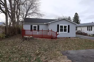 319 Mcelwain St, Washington Court House, OH 43160 - Photo 1