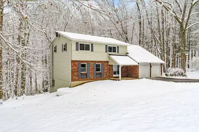 439 Pine Tree Drive NE, Granville, OH 43023 - Photo 1