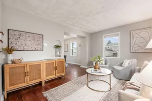 1459 Elmwood Ave, Columbus, OH 43212 - Photo 1