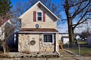 246 S High St, Caledonia, OH 43314 - Photo 1