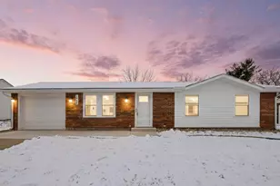 1800 Sioux Dr, Circleville, OH 43113 - Photo 1