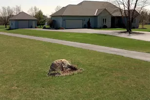 2970 Norton Rd, Grove City, OH 43123 - Photo 1