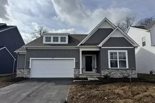 277 Olympic Loop, Commercial Point, OH 43116 - Photo 1