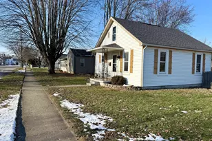 244 S Main St, London, OH 43140 - Photo 1