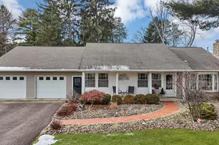 3785 Mill Dr, Zanesville, OH 43701 - Photo 1