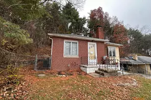 1159 E Fair Ave, Lancaster, OH 43130 - Photo 1