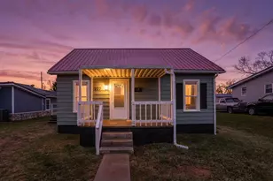 227 E Lincoln St, New Lexington, OH 43764 - Photo 1