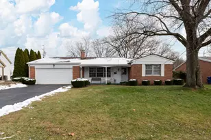 4160 Ruxton Ln, Columbus, OH 43220 - Photo 1