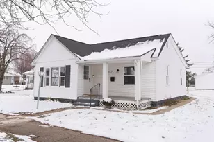 1125 E Paint St, Washington Court House, OH 43160 - Photo 1