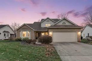 235 E Hocking St, Canal Winchester, OH 43110 - Photo 1