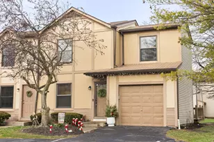 696 Keys View Ct, Columbus, OH 43085 - Photo 1