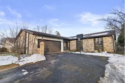 7680 Foxboro Lane, Columbus, OH 43235 - Photo 1