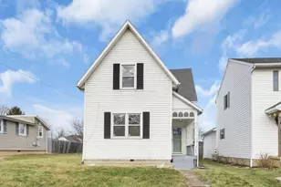 312 W 9th St, Marysville, OH 43040 - Photo 1