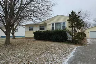 5294 Eisenhower Rd, Columbus, OH 43229 - Photo 1