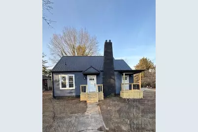 331 E Taylor Street, Zanesville, OH 43701 - Photo 1