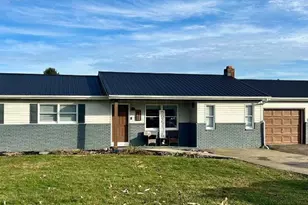 628 Paragon Ln SE, New Lexington, OH 43764 - Photo 1