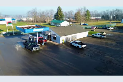 10472 State Route 56 E, Circleville, OH 43113 - Photo 1