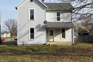 430 Lewis St, Washington Court House, OH 43160 - Photo 1