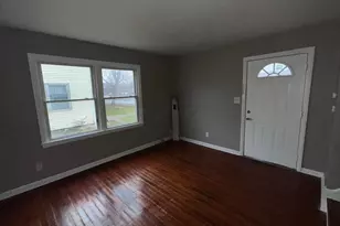 1352 E 25th Ave, Columbus, OH 43211 - Photo 1