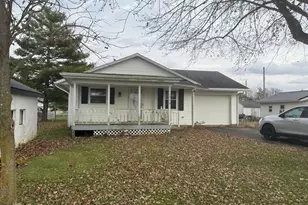 10936 6th St, Clarksburg, OH 43115 - Photo 1