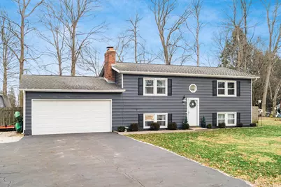 96 Aspen Lane SW, Pataskala, OH 43062 - Photo 1