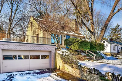 4827 Bellann Road, Columbus, OH 43221 - Photo 1