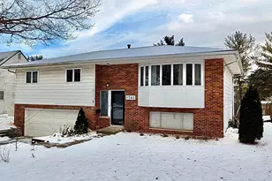 1341 Boxwood Dr, Columbus, OH 43229 - Photo 1