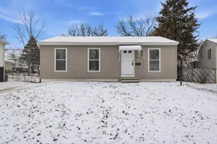 2526 Queenswood Dr, Columbus, OH 43219 - Photo 1