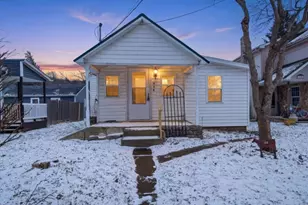 136 Williams St, Utica, OH 43080 - Photo 1