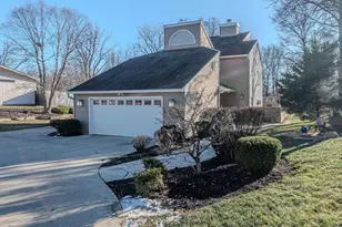 745 Highland Dr, Columbus, OH 43214 - Photo 1