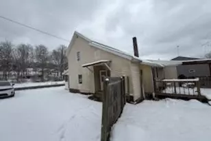 11705 Tunnel Hill Rd, Crooksville, OH 43731 - Photo 1