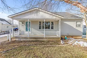 721 Oakwood Ave, Lancaster, OH 43130 - Photo 1