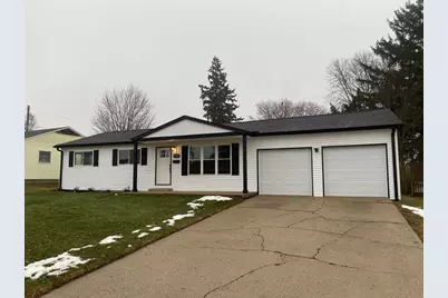 1137 Superior Avenue, Bellefontaine, OH 43311 - Photo 1