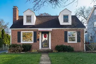 910 Copeland Rd, Columbus, OH 43212 - Photo 1