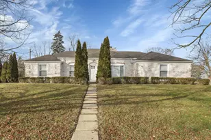 4391 Kendale Ct, Columbus, OH 43220 - Photo 1