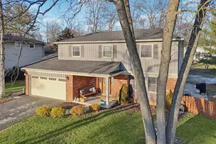 1436 Park Ridge Dr, Columbus, OH 43235 - Photo 1